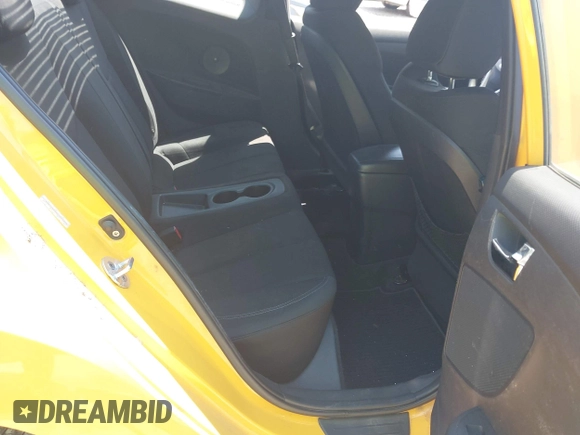 2012 Hyundai Veloster w/Gray Int с VIN KMHTC6AD9CU074244, выставлен на аукционе IAAI как лот 42471609 с пробегом 117 402 миль миль и . История ставок и продаж доступна на DreamBid. Изображение 8.