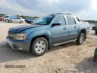 2008 Chevrolet Avalanche 3LT with VIN 3GNFK12368G235566, listed as a Copart auction lot 58640185 with 176,677 mi miles and Salvage title. Bid and sale history available at DreamBid. Image 1.