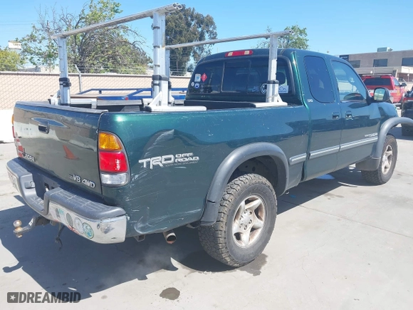 2002 Toyota Tundra SR5 with VIN 5TBBT44172S315879, listed as a IAAI auction lot 41960095 with 222,688 mi miles. Bid and sale history available at carsss.com. Image 4.