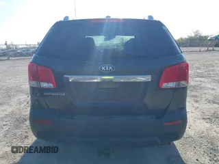 2012 Kia Sorento LX with VIN 5XYKT3A64CG235472, listed as a IAAI auction lot 41983480 with 213,338 mi miles. Bid and sale history available at carsss.com. Image 17.