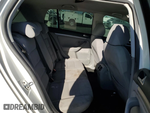 2007 Volkswagen Rabbit with VIN WVWDR71K27W278969, listed as a Copart auction lot 70857904 with 215,423 mi miles and Salvage title. Bid and sale history available at DreamBid. Image 10.
