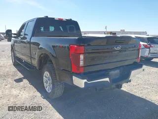 2022 Ford F-250 XL with VIN 1FT7W2BT9NEF60190, listed as a IAAI auction lot 41593504 with 54,540 mi miles and . Bid and sale history available at DreamBid. Image 3.