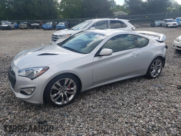 2015 Hyundai Genesis Coupe R-Spec with VIN KMHHU6KJ6FU126926, listed as a Copart auction lot 57085715 with 10,142 mi miles and Salvage title. Bid and sale history available at DreamBid. Image 1.
