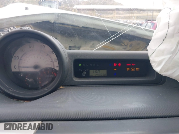 2006 Scion xB z VIN JTLKT324764044312, wystawiony jako IAAI lot #42183613 z przebiegiem 249 038 mil mil oraz . Historia ofert i sprzedaży dostępna na DreamBid. Obrazek 7.