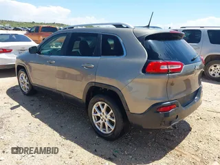 2017 Jeep Cherokee Latitude z VIN 1C4PJLCB4HW548974, wystawiony jako IAAI lot #42632527 z przebiegiem 193 255 mil mil oraz . Historia ofert i sprzedaży dostępna na DreamBid. Obrazek 3.