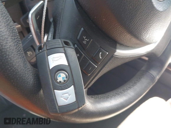 2014 BMW X6 xDrive35i z VIN 5UXFG2C5XE0C44062, wystawiony jako IAAI lot #41848304 z przebiegiem 154 683 mil mil oraz . Historia ofert i sprzedaży dostępna na DreamBid. Obrazek 11.