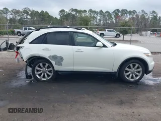 2006 Infiniti FX with VIN JNRAS08U76X103986, listed as a IAAI auction lot 41568439 with 232,135 mi miles. Bid and sale history available at carsss.com. Image 13.