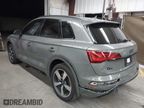 2023 Audi Q5 S line Prestige with VIN WA1FAAFY5P2032400, listed as a IAAI auction lot 41830172 with 24,060 mi miles. Bid and sale history available at carsss.com. Image 3.