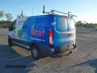 2016 Ford Transit Cargo z VIN 1FTYR1ZM5GKA69902, wystawiony jako IAAI lot #41706401 z przebiegiem 179 319 mil mil oraz . Historia ofert i sprzedaży dostępna na DreamBid. Obrazek 3.