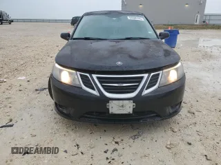 2010 Saab 9-3 z VIN YS3FA4CY8A1610300, wystawiony jako Copart lot #55986745 z przebiegiem 203 536 mil mil oraz Tytuł czysty. Historia ofert i sprzedaży dostępna na DreamBid. Obrazek 5.
