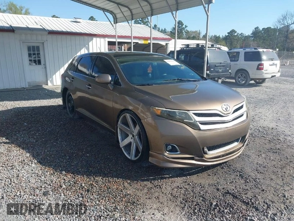 2010 Toyota Venza with VIN 4T3ZA3BB0AU024509, listed as a IAAI auction lot 41891026 with 123,856 mi miles and . Bid and sale history available at DreamBid. Image 1.