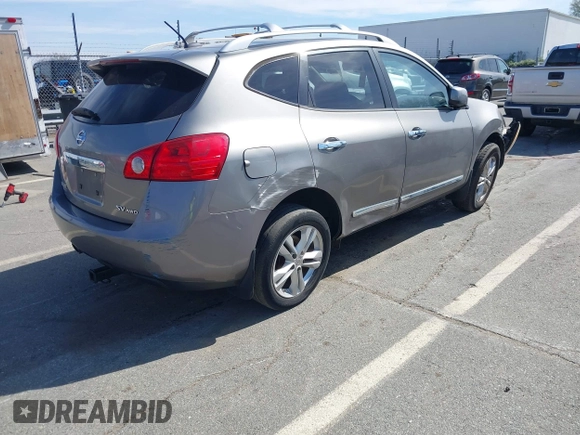 2012 Nissan Rogue SV with VIN JN8AS5MV2CW716874, listed as a IAAI auction lot 41820680 with 166,132 mi miles. Bid and sale history available at carsss.com. Image 4.