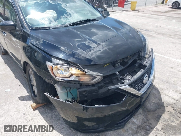 2018 Nissan Sentra SV with VIN 3N1AB7AP5JL663428, listed as a IAAI auction lot 41945721 with 111,084 mi miles. Bid and sale history available at carsss.com. Image 6.
