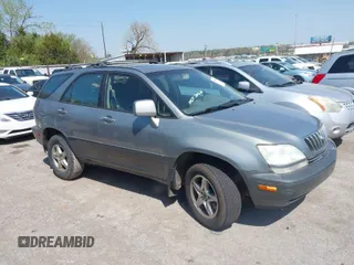 2001 Lexus RX 300 with VIN JTJGF10U010082297, listed as a IAAI auction lot 42007917 with 224,614 mi miles. Bid and sale history available at carsss.com. Image 1.