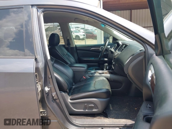 2014 Nissan Pathfinder Platinum z VIN 5N1AR2MN1EC734966, wystawiony jako IAAI lot #42407058 z przebiegiem 99 998 mil mil oraz . Historia ofert i sprzedaży dostępna na DreamBid. Obrazek 5.