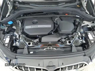 2025 BMW X1 xDrive28i z VIN WBX73EF01S5241553, wystawiony jako Copart lot #54432265 z przebiegiem 489 mil mil oraz Szkody całkowita. Historia ofert i sprzedaży dostępna na DreamBid. Obrazek 12.