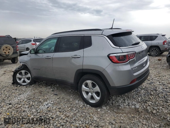 2020 Jeep Compass Latitude z VIN 3C4NJDBB6LT117095, wystawiony jako Copart lot #54346655 z przebiegiem 26 047 mil mil oraz Szkoda całkowita • Salvage title. Historia ofert i sprzedaży dostępna na DreamBid. Obrazek 2.