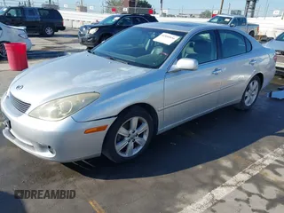 2005 Lexus ES with VIN JTHBA30G355122428, listed as a IAAI auction lot 41850856 with 159,368 mi miles. Bid and sale history available at carsss.com. Image 2.