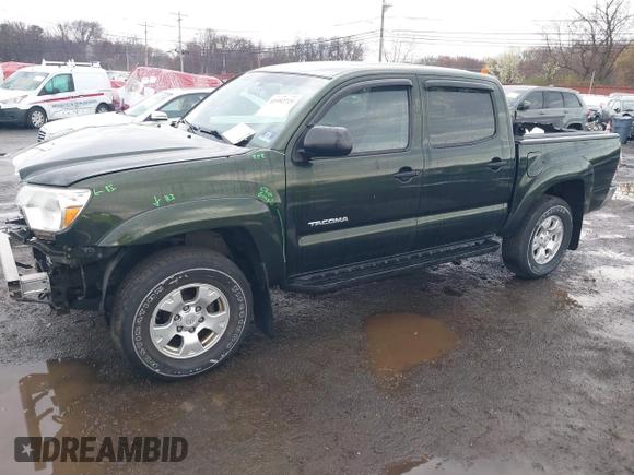 2013 Toyota Tacoma with VIN 3TMLU4EN3DM123470, listed as a IAAI auction lot 41952721 with 72,296 mi miles and . Bid and sale history available at DreamBid. Image 2.