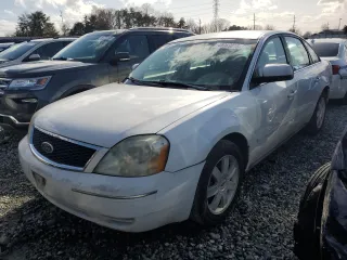 2005 Ford Five Hundred SE with VIN 1FAFP23115G130914, listed as a Copart auction lot 45969015 with 230,237 mi miles and Clean Title. Bid and sale history available at carsss.com. Image 1.