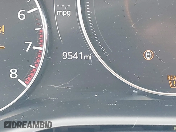 2025 Mazda CX-30 S Preferred with VIN 3MVDMBCM2SM776872, listed as a IAAI auction lot 42582130 with 9,541 mi miles and . Bid and sale history available at DreamBid. Image 14.
