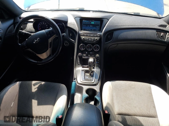 2013 Hyundai Genesis Coupe 2.0T z VIN KMHHT6KD4DU110590, wystawiony jako Copart lot #52810485 z przebiegiem 95 486 mil mil oraz Szkoda całkowita • Salvage title. Historia ofert i sprzedaży dostępna na DreamBid. Obrazek 8.