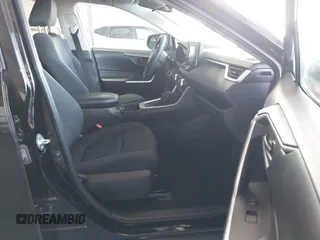 2021 Toyota RAV4 LE with VIN 2T3F1RFV1MC195589, listed as a IAAI auction lot 42509900 with 61,671 mi miles and . Bid and sale history available at DreamBid. Image 5.