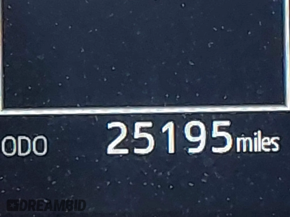 2023 Toyota Camry SE z VIN 4T1T11AK0PU833313, wystawiony jako IAAI lot #41743288 z przebiegiem 25 195 mil mil oraz . Historia ofert i sprzedaży dostępna na DreamBid. Obrazek 15.