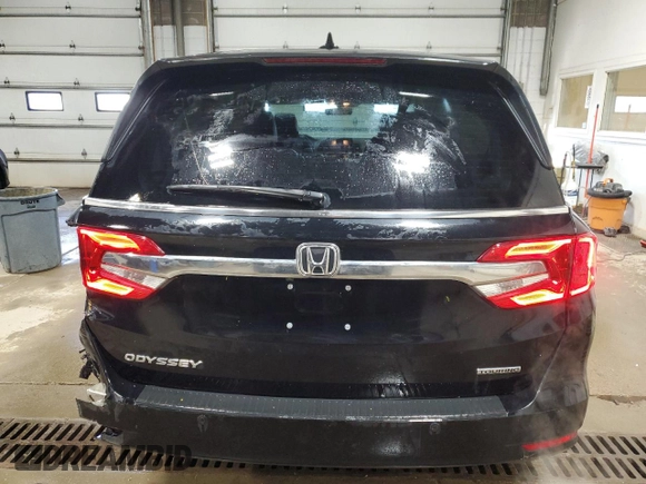 2018 Honda Odyssey Touring with VIN 5FNRL6H85JB049466, listed as a Copart auction lot 49882725 with 78,639 mi miles and Salvage Title. Bid and sale history available at carsss.com. Image 6.