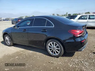 2019 Mercedes-Benz A 220 z VIN WDD3G4EB0KW025478, wystawiony jako Copart lot #55933275 z przebiegiem 51 880 mil mil oraz Szkoda całkowita • Salvage title. Historia ofert i sprzedaży dostępna na DreamBid. Obrazek 2.