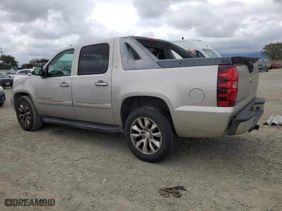 2007 Chevrolet Avalanche LTZ with VIN 3GNEC12J17G110710, listed as a Copart auction lot 53581965 with 123,022 mi miles and Clean Title. Bid and sale history available at carsss.com. Image 2.