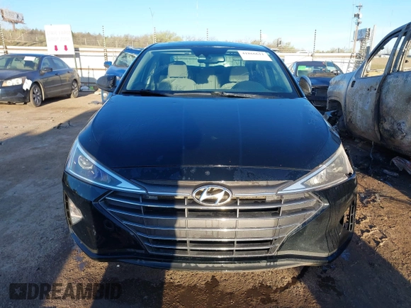 2020 Hyundai Elantra Value Edition z VIN KMHD84LF1LU956131, wystawiony jako IAAI lot #41866611 z przebiegiem 138 785 mil mil oraz . Historia ofert i sprzedaży dostępna na DreamBid. Obrazek 13.
