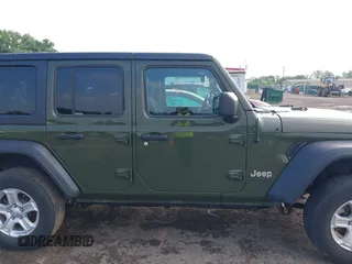 2021 Jeep Wrangler Unlimited Willys with VIN 1C4HJXDM9MW577585, listed as a IAAI auction lot 41739499 with 47,076 mi miles and . Bid and sale history available at DreamBid. Image 13.
