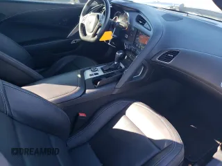 2016 Chevrolet Corvette Z51 3LT z VIN 1G1YM2D71G5102584, wystawiony jako Copart lot #80542584 z przebiegiem 33 486 mil mil oraz Szkoda całkowita • Salvage title. Historia ofert i sprzedaży dostępna na DreamBid. Obrazek 7.