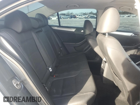 2012 Volkswagen Jetta SEL с VIN 3VWLP7AJ2CM452782, выставлен на аукционе Copart как лот 41502725 с пробегом 153 132 миль миль и Списание • Salvage title. История ставок и продаж доступна на DreamBid. Изображение 10.