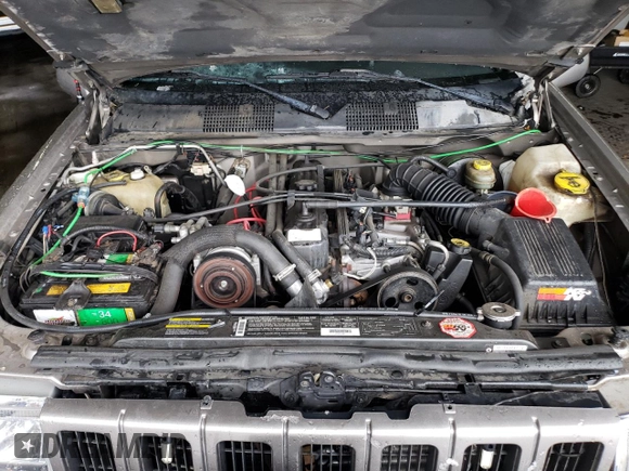 1998 Jeep Grand Cherokee Limited with VIN 1J4GZ78S9WC308708, listed as a Copart auction lot 79315694 with 205,976 mi miles and Salvage title. Bid and sale history available at DreamBid. Image 13.