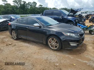 2013 Kia Optima SX z VIN 5XXGR4A65DG215196, wystawiony jako Copart lot #60927695 z przebiegiem 73 164 mil mil oraz Czysty tytuł • Clean title. Historia ofert i sprzedaży dostępna na DreamBid. Obrazek 5.