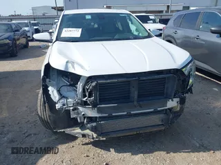 2024 GMC Terrain SLE z VIN 3GKALMEG3RL257313, wystawiony jako IAAI lot #42287772 z przebiegiem 34 062 mil mil oraz . Historia ofert i sprzedaży dostępna na DreamBid. Obrazek 6.