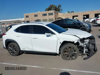 2020 Lexus UX 250h F Sport with VIN JTHE9JBH7L2032553, listed as a IAAI auction lot 41687347 with Not provided miles and . Bid and sale history available at DreamBid. Image 13.