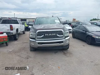 2013 Ram 2500 Laramie с VIN 3C6UR5NL9DG607630, выставлен на аукционе IAAI как лот 42584918 с пробегом 255 212 миль миль и . История ставок и продаж доступна на DreamBid. Изображение 12.