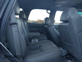 2004 GMC Yukon Denali z VIN 1GKEK63UX4J280662, wystawiony jako IAAI lot #40847473 z przebiegiem 95 677 mil mil oraz . Historia ofert i sprzedaży dostępna na DreamBid. Obrazek 8.