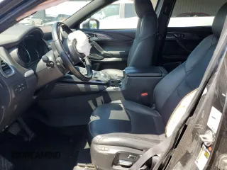 2023 Mazda CX-9 Grand Touring z VIN JM3TCBDY1P0643782, wystawiony jako Copart lot #59702665 z przebiegiem 83 245 mil mil oraz Nie do naprawy • Non repairable. Historia ofert i sprzedaży dostępna na DreamBid. Obrazek 7.