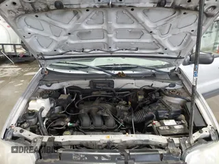 2002 Ford Escape XLT Choice с VIN 1FMYU03192KA45582, выставлен на аукционе IAAI как лот 42219103 с пробегом 245 434 миль миль и . История ставок и продаж доступна на DreamBid. Изображение 10.