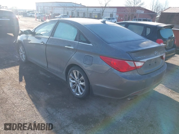 2012 Hyundai Sonata SE with VIN 5NPEC4ABXCH445938, listed as a IAAI auction lot 41834148 with 149,506 mi miles and . Bid and sale history available at carsss.com. Image 3.