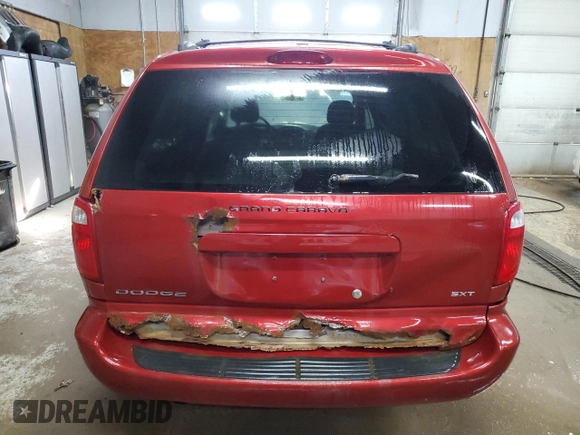 2005 Dodge Caravan SXT with VIN 2D4GP44L45R462115, listed as a Copart auction lot 52204425 with 240,531 mi miles and Clean Title. Bid and sale history available at carsss.com. Image 6.