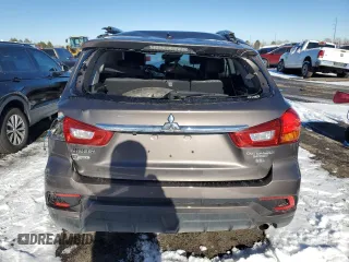 2018 Mitsubishi Outlander SEL z VIN JA4AR4AW5JZ016013, wystawiony jako Copart lot #87653585 z przebiegiem Nie podano mil oraz Szkody całkowita. Historia ofert i sprzedaży dostępna na DreamBid. Obrazek 6.