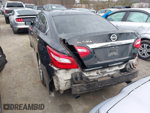 2017 Nissan Altima SV with VIN 1N4AL3AP4HC227720, listed as a IAAI auction lot 41463346 with 175,384 mi miles and . Bid and sale history available at carsss.com. Image 3.