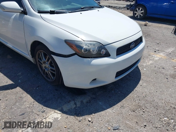 2010 Scion tC z VIN JTKDE3B71A0313020, wystawiony jako IAAI lot #42308791 z przebiegiem 177 716 mil mil oraz . Historia ofert i sprzedaży dostępna na DreamBid. Obrazek 12.
