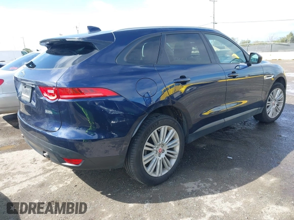 2018 Jaguar F-Pace 25t Premium z VIN SADCJ2FX9JA274582, wystawiony jako IAAI lot #41809189 z przebiegiem 54 087 mil mil oraz . Historia ofert i sprzedaży dostępna na DreamBid. Obrazek 4.