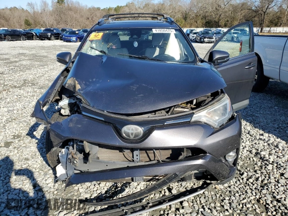 2018 Toyota RAV4 XLE with VIN JTMWFREV1JJ723577, listed as a Copart auction lot 41850475 with 79,412 mi miles and Salvage Title. Bid and sale history available at DreamBid. Image 5.